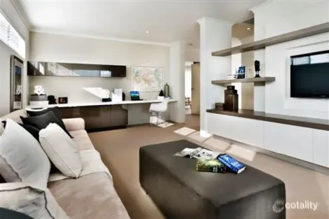 Property photo of 263 Santa Barbara Parade Jindalee WA 6036