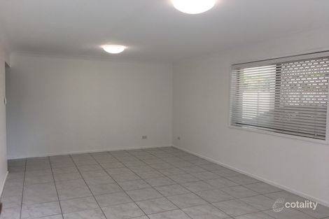 Property photo of 33 Edenlea Drive Meadowbrook QLD 4131