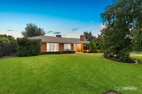 Property photo of 6 Maureen Court Narre Warren VIC 3805