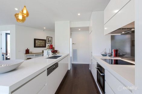 Property photo of 2/14 Martin Court Toorak VIC 3142