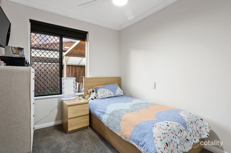 Property photo of 2/14 Beverley Road Cloverdale WA 6105