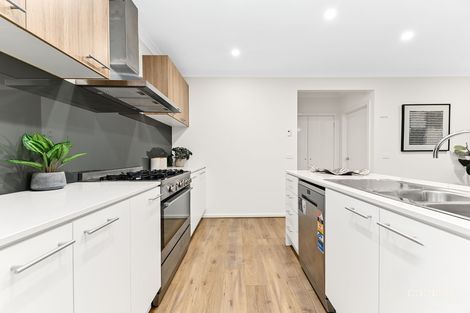 Property photo of 72 Adriatic Circuit Clyde VIC 3978