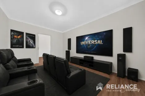 Property photo of 28 Hounslow Drive Wyndham Vale VIC 3024