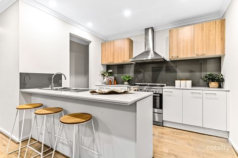Property photo of 72 Adriatic Circuit Clyde VIC 3978