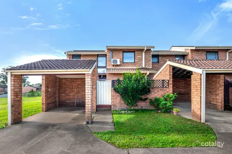 Property photo of 1/56 Woodhouse Drive Ambarvale NSW 2560