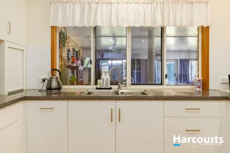 Property photo of 7 Jabiru Place Gooburrum QLD 4670