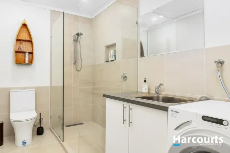 Property photo of 7 Jabiru Place Gooburrum QLD 4670