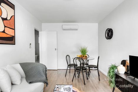 Property photo of 2/26 Wilmoth Street Northcote VIC 3070