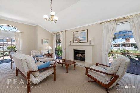 Property photo of 9 Bonito Way Sorrento WA 6020