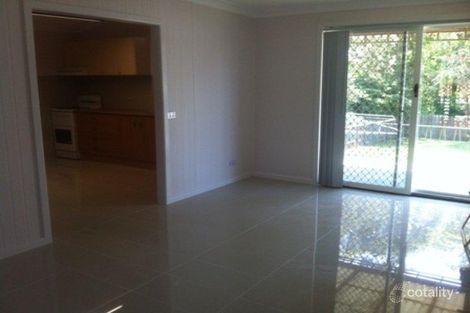 Property photo of 14 Warrina Avenue Summerland Point NSW 2259