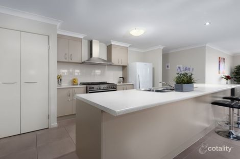 Property photo of 24 Higgs Circuit Wynnum West QLD 4178