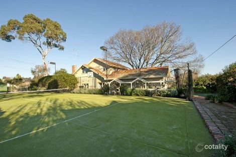 77 Parkhill Rd, Kew, VIC 3101