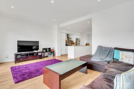 Property photo of 163 Central Park Avenue Craigieburn VIC 3064