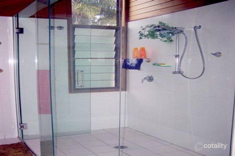 Property photo of 21 Lansell Avenue Currumbin QLD 4223