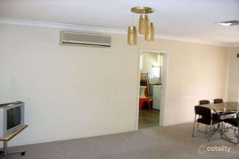 Property photo of 17 Van Dieman Crescent Springwood QLD 4127