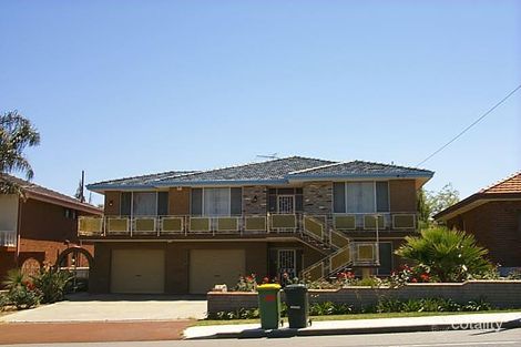 15 Forrest Rd, Hamilton Hill, WA 6163