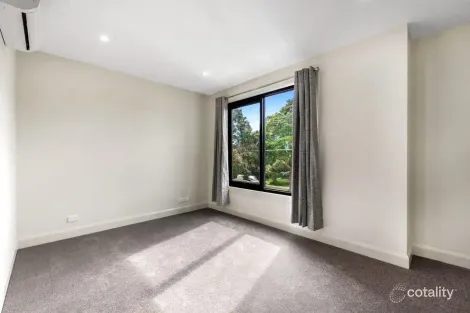 Property photo of 1/30 Holloway Street Ormond VIC 3204