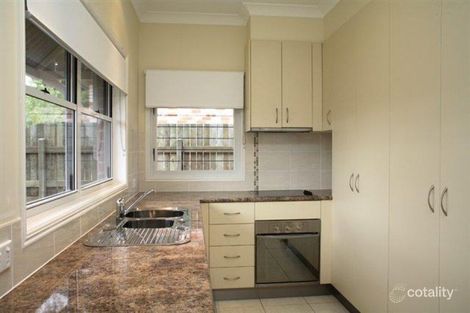 Property photo of 2/9 Albert Street Newtown QLD 4350