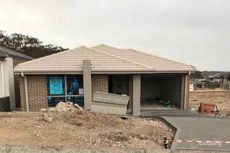 Property photo of 4 Petunia Lane Woongarrah NSW 2259