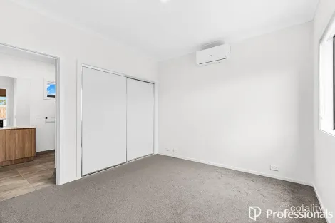 Property photo of 22 Handley Crescent Officer VIC 3809