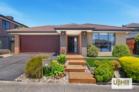 12 Blackforest Way, Clyde North, VIC 3978