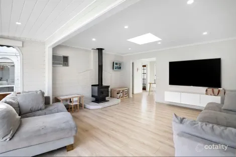 Property photo of 90 Duells Road Rosebud VIC 3939