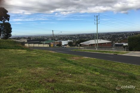 12 Palmerston Pl, Highton, VIC 3216