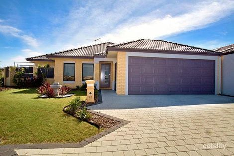 22 Copenhagen Dr, Hocking, WA 6065