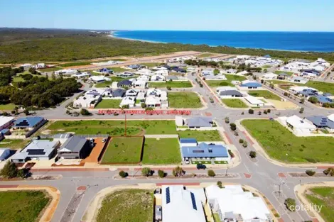 24 Hamelin Ave, Jurien Bay, WA 6516