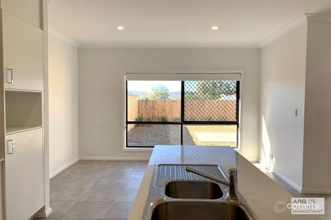 Property photo of 6 Jervis Lane South Ripley QLD 4306