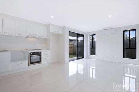 Property photo of 2/21 Soe Street Redbank QLD 4301