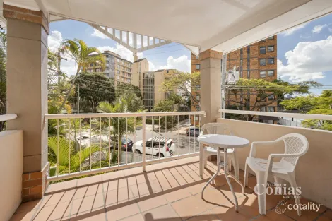 Property photo of 22/2 Gailey Road St Lucia QLD 4067