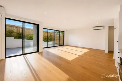 Property photo of 7/2 Saxon Street Doncaster VIC 3108