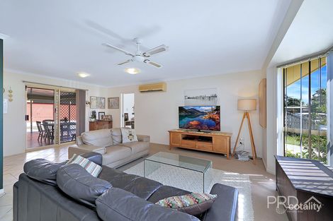 Property photo of 3 Bloodwood Court Kawungan QLD 4655