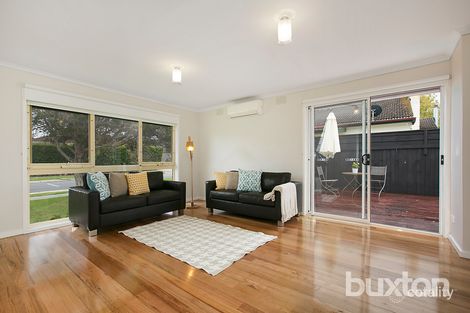 Property photo of 32 Ivy Street Parkdale VIC 3195