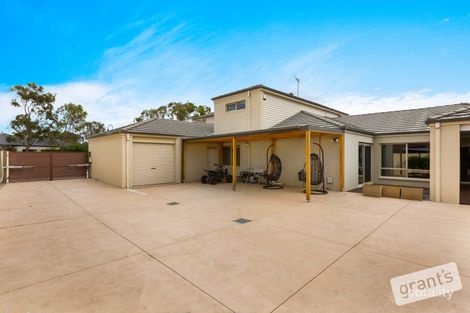 Property photo of 7 Foxborough Glade Narre Warren North VIC 3804