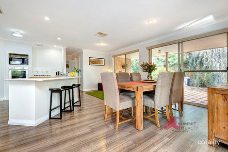 Property photo of 19 Lantana Lane Glen Iris WA 6230