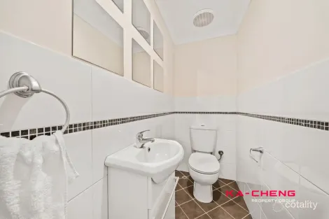 Property photo of 8 Vincent Road Dianella WA 6059