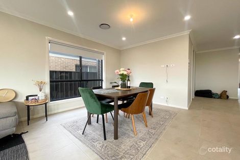 5 Jervis St, Gregory Hills, NSW 2557