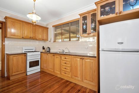 Property photo of 17 Beewar Street Greensborough VIC 3088