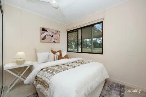 Property photo of 11 Heferen Crescent Black River QLD 4818