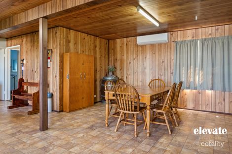 Property photo of 24 Far Street West Gladstone QLD 4680