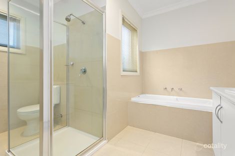 Property photo of 2/33 Gordon Avenue Oakleigh East VIC 3166