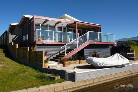 Property photo of 21 The Point Paynesville VIC 3880