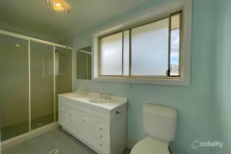Property photo of 1/88-92 Campbell Street Woonona NSW 2517