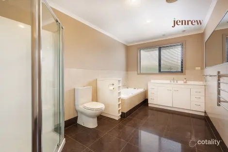 Property photo of 14 Ewington Way Romaine TAS 7320