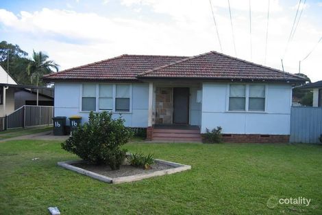 16 Lingayen Ave, Lethbridge Park, NSW 2770