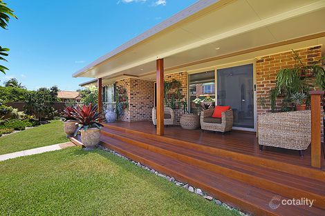 Property photo of 37 Beaconsfield Drive Burleigh Waters QLD 4220