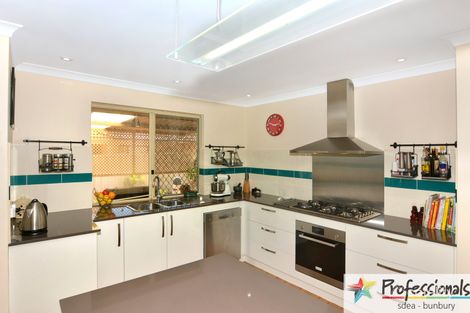 Property photo of 2/77 Beach Road South Bunbury WA 6230