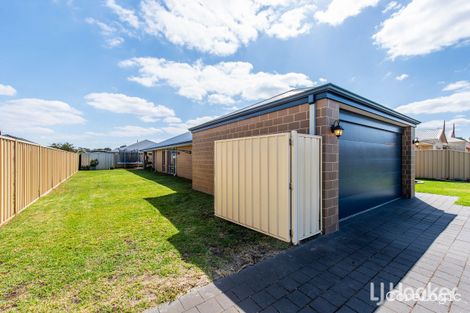 Property photo of 8 Waverley Road Australind WA 6233